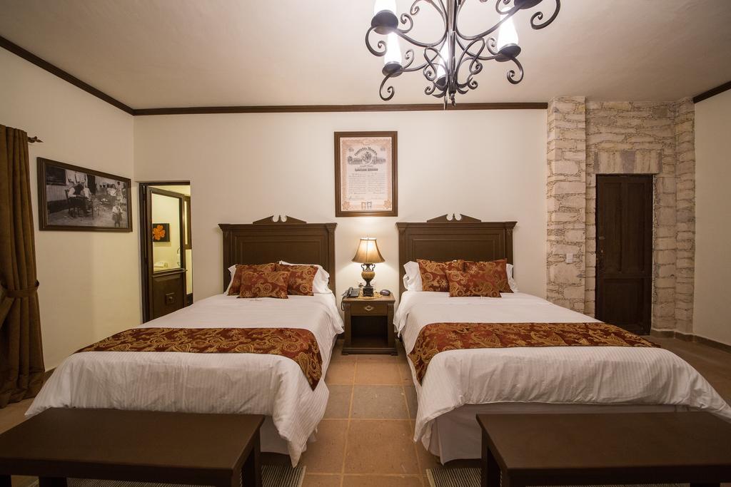 La Casona Minera Hotel Pozos  Exterior photo