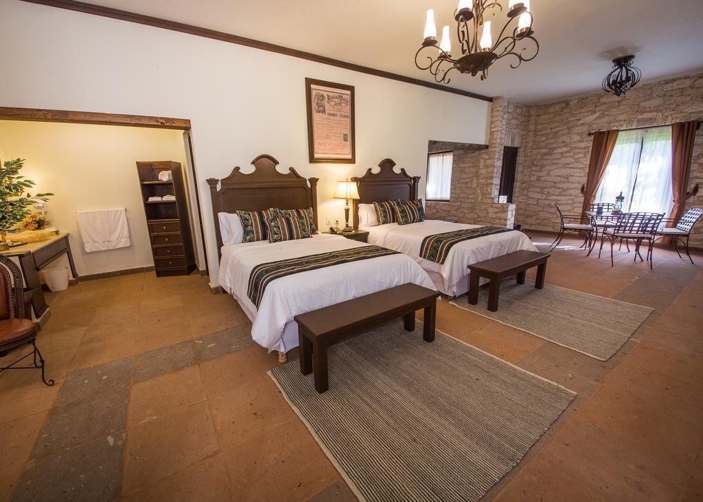 La Casona Minera Hotel Pozos  Exterior photo